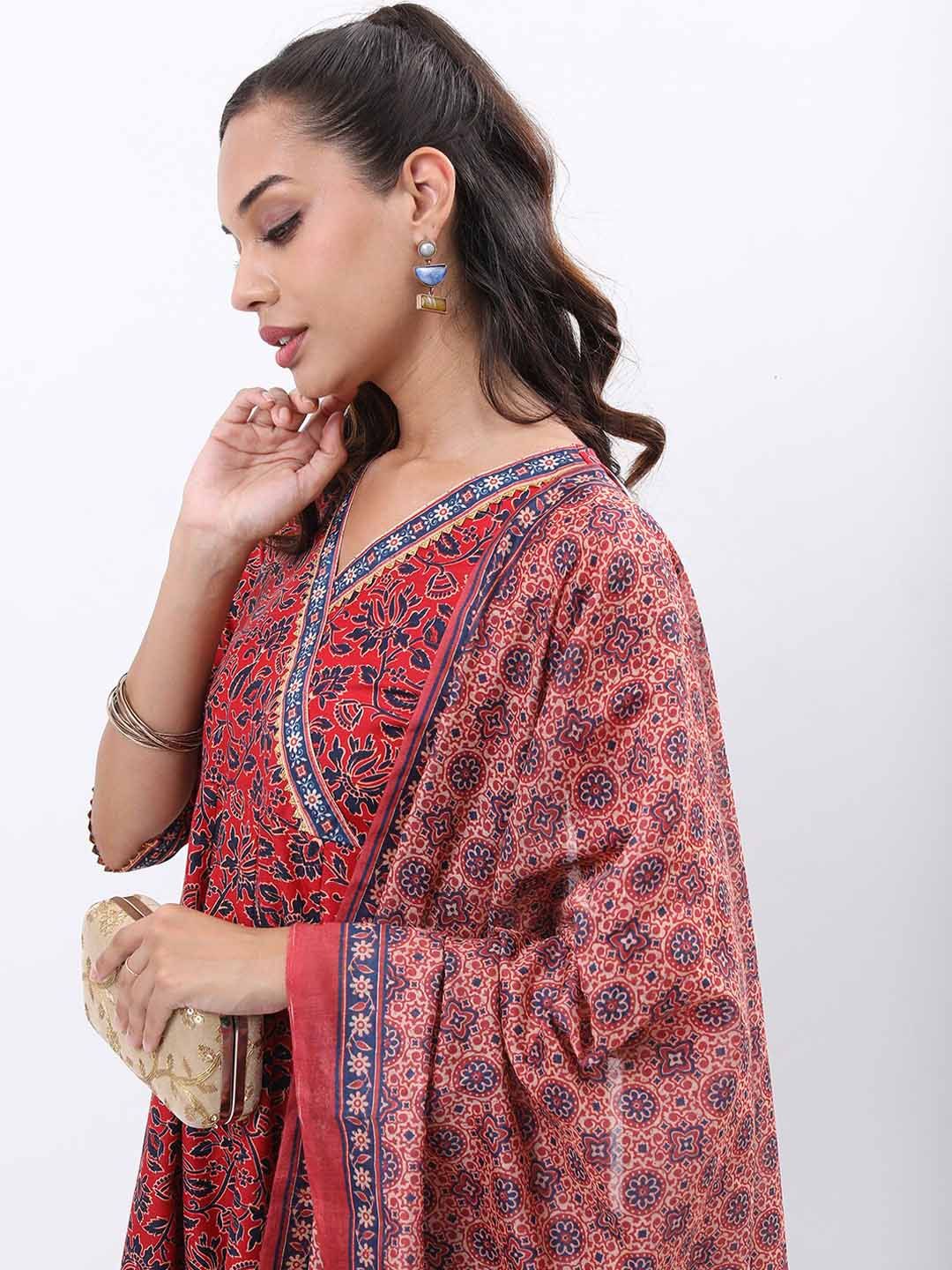 Vishudh Red & Blue Floral Printed Angrakha Kurta With Palazzos & Dupatta - Distacart