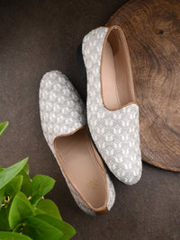 Thumbnail for House of Pataudi Men Embroidered Mojaris