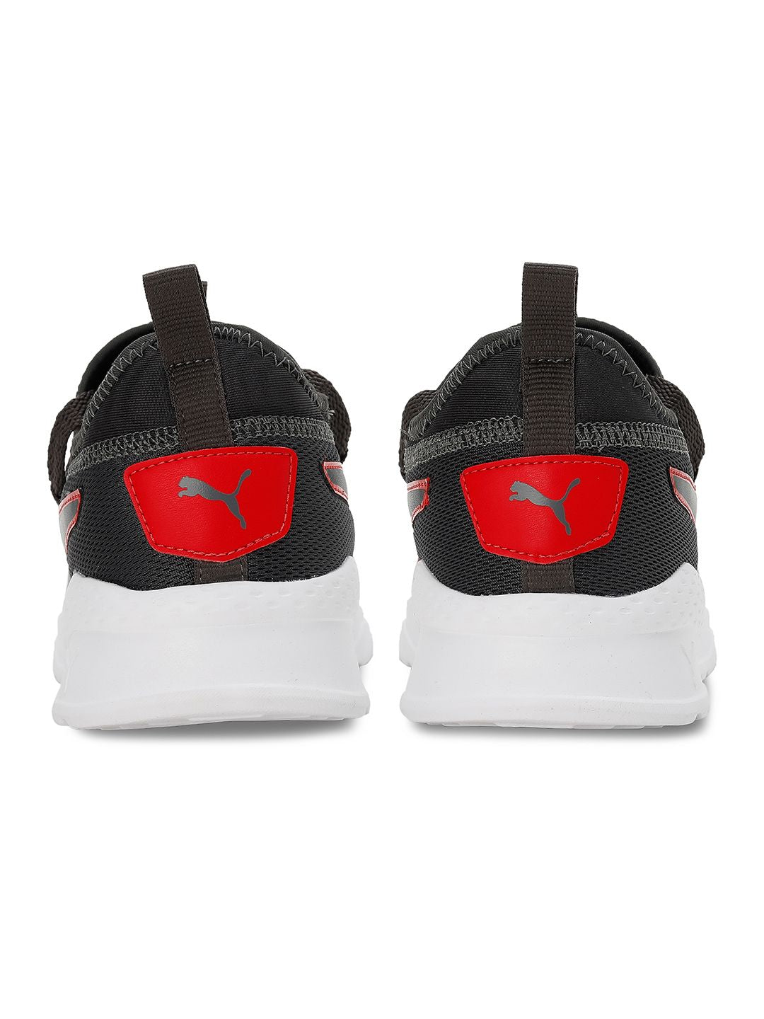 Puma Men Manor V2 Sneakers