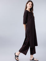 Thumbnail for Vishudh Women Black & Red Striped A-Line Kurta - Distacart