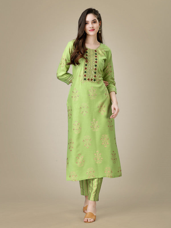 Green Embroidered Women Kurta Pant Set - Hiral Fashion