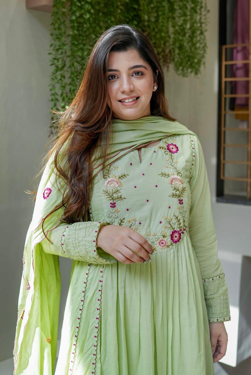 Vegaa Fashion Light Green Chanderi Silk Embroidered Salwar Suit