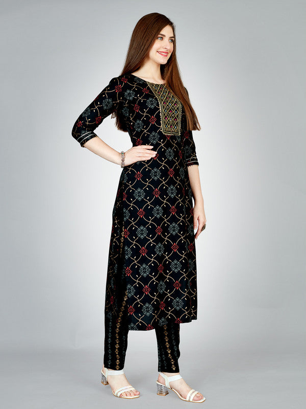 Black Embroidered Women Kurta Pant Set - Hiral Fashion