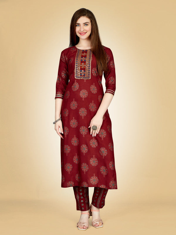 Maroon Embroidered Women Kurta Pant Set - Hiral Fashion