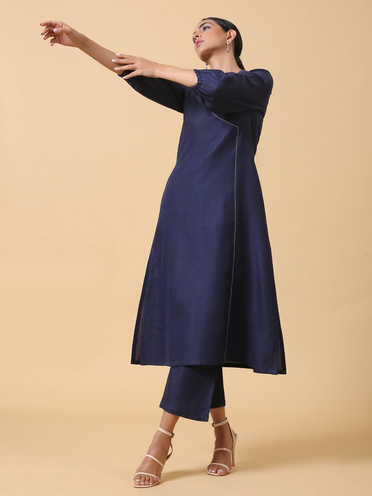 trueBrowns Cotton Linen Dark Blue Kurta Pant Set - Distacart