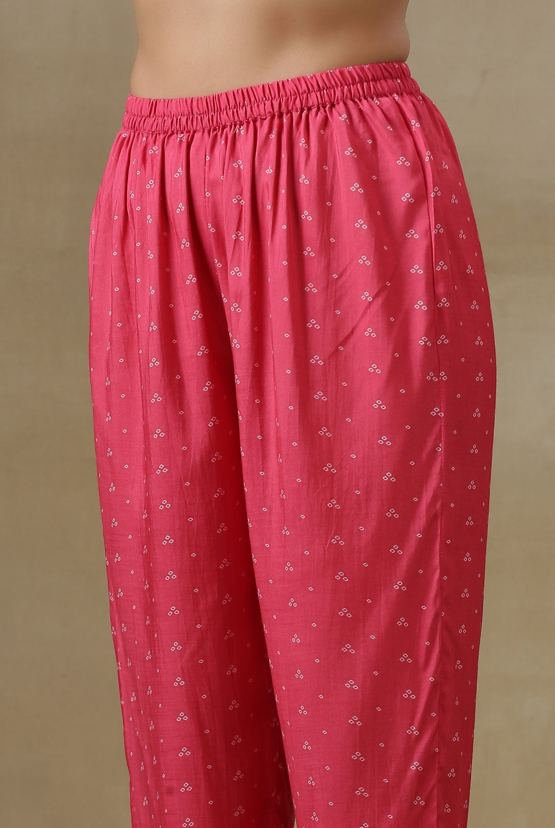 trueBrowns Pink Bandhani Printed Silk Gathered Sleeve Co-Ord Set - Distacart