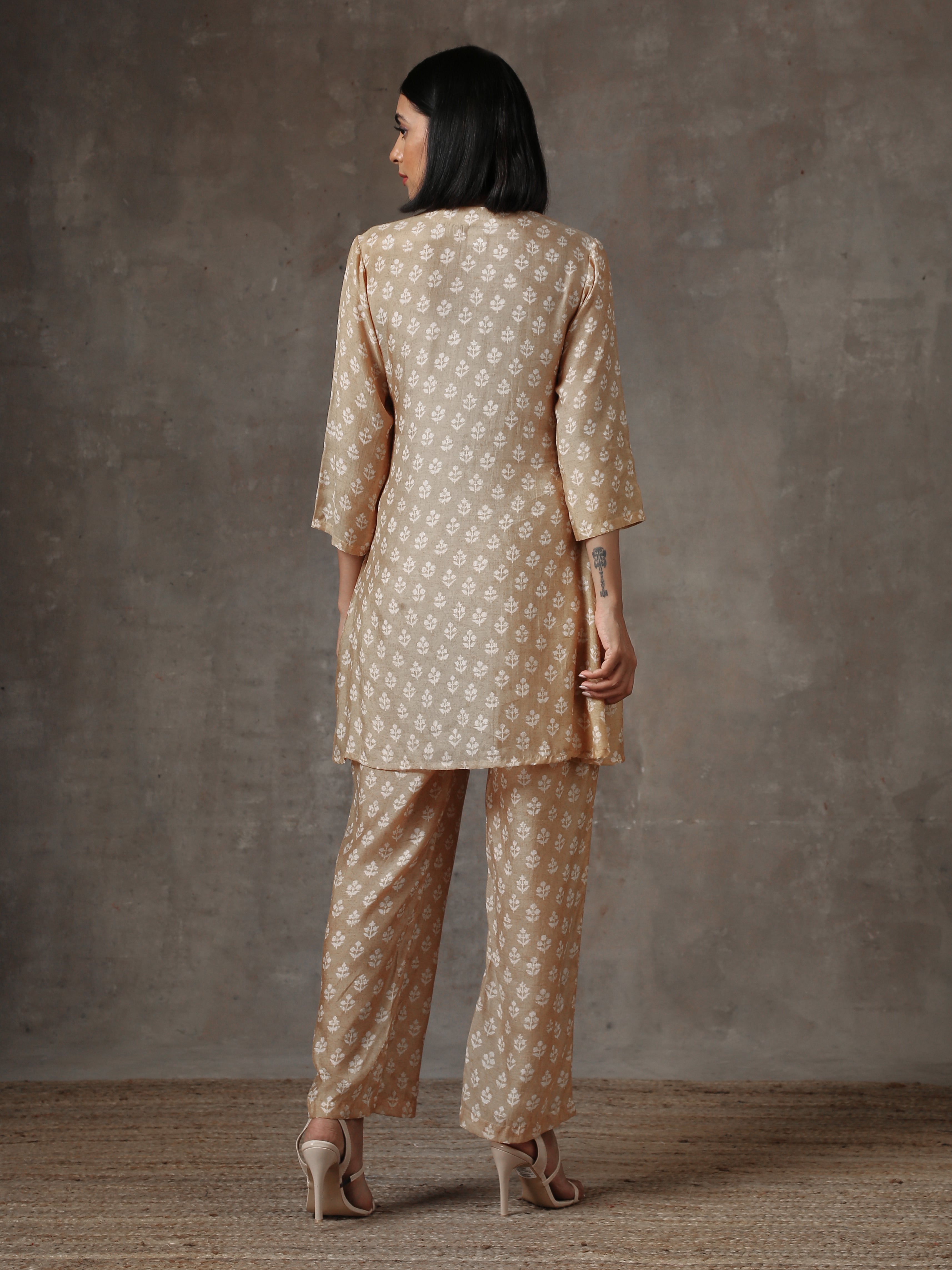 trueBrowns Beige White Printed Silk Co-Ord Set - Distacart