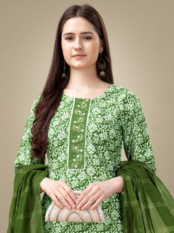 Green Women's Kurta Pant Dupatta Set - Hiral Fashion