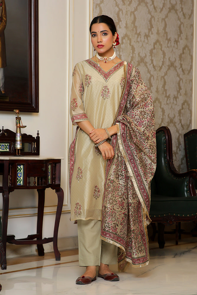 Vaasva Women Green Chanderi Block Printed Embroidered Kurta Set With Solid Pants & Dupatta
