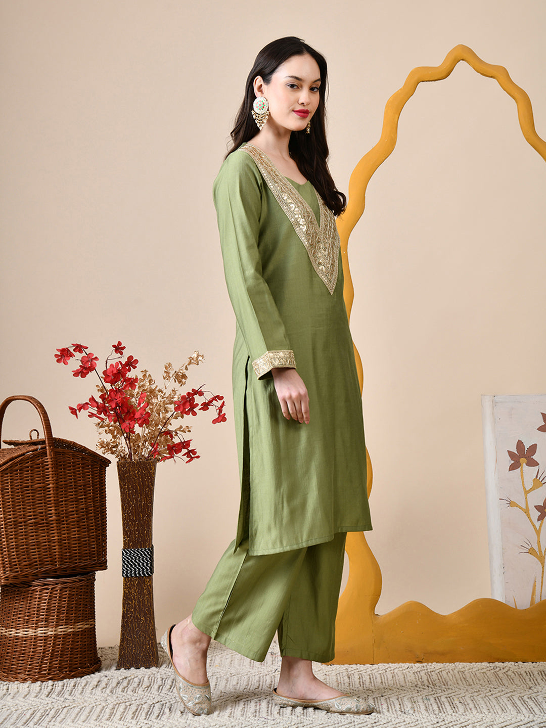 Myshka Green Silk Blend Straight Round Neck Long Sleeves Kurta Trousers Set - Distacart