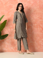 Thumbnail for Myshka Gray Silk Blend Straight V-Neck Three-Quarter Sleeves Kurta Trousers With Dupatta - Distacart