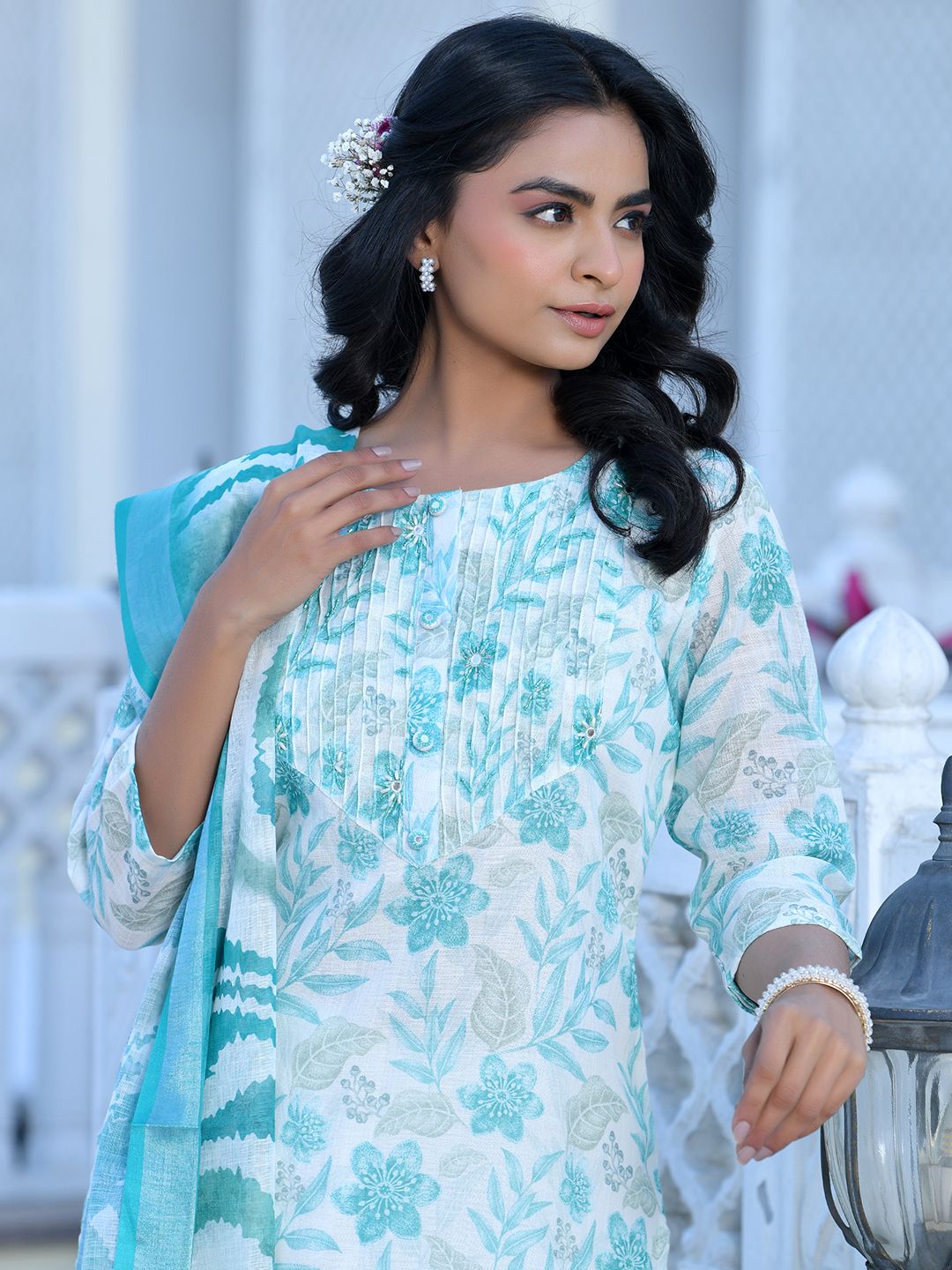 Vaasva Women's Cream Turquoise Linen Digital Printed Suit Set - Distacart