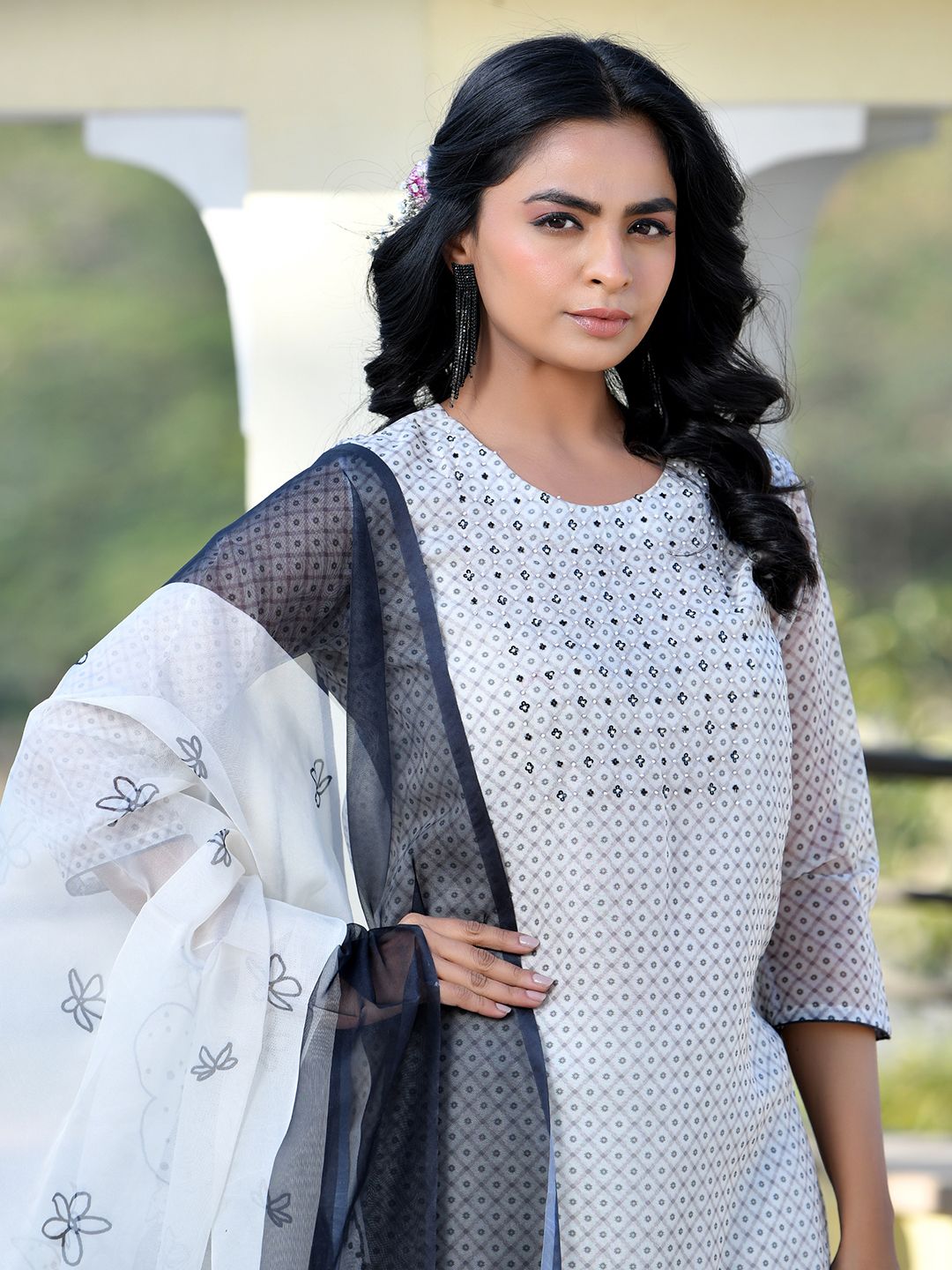 Vaasva Women's Grey Monotone Organza Digital Printed Suit Set - Distacart