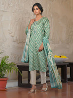 Thumbnail for Vaasva Women's Dark Green Green Silk Digital Printed Suit Set - Distacart