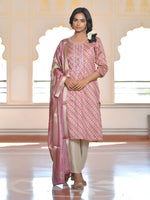 Thumbnail for Vaasva Women's Pale Pink Silk Digital Printed Suit Set - Distacart