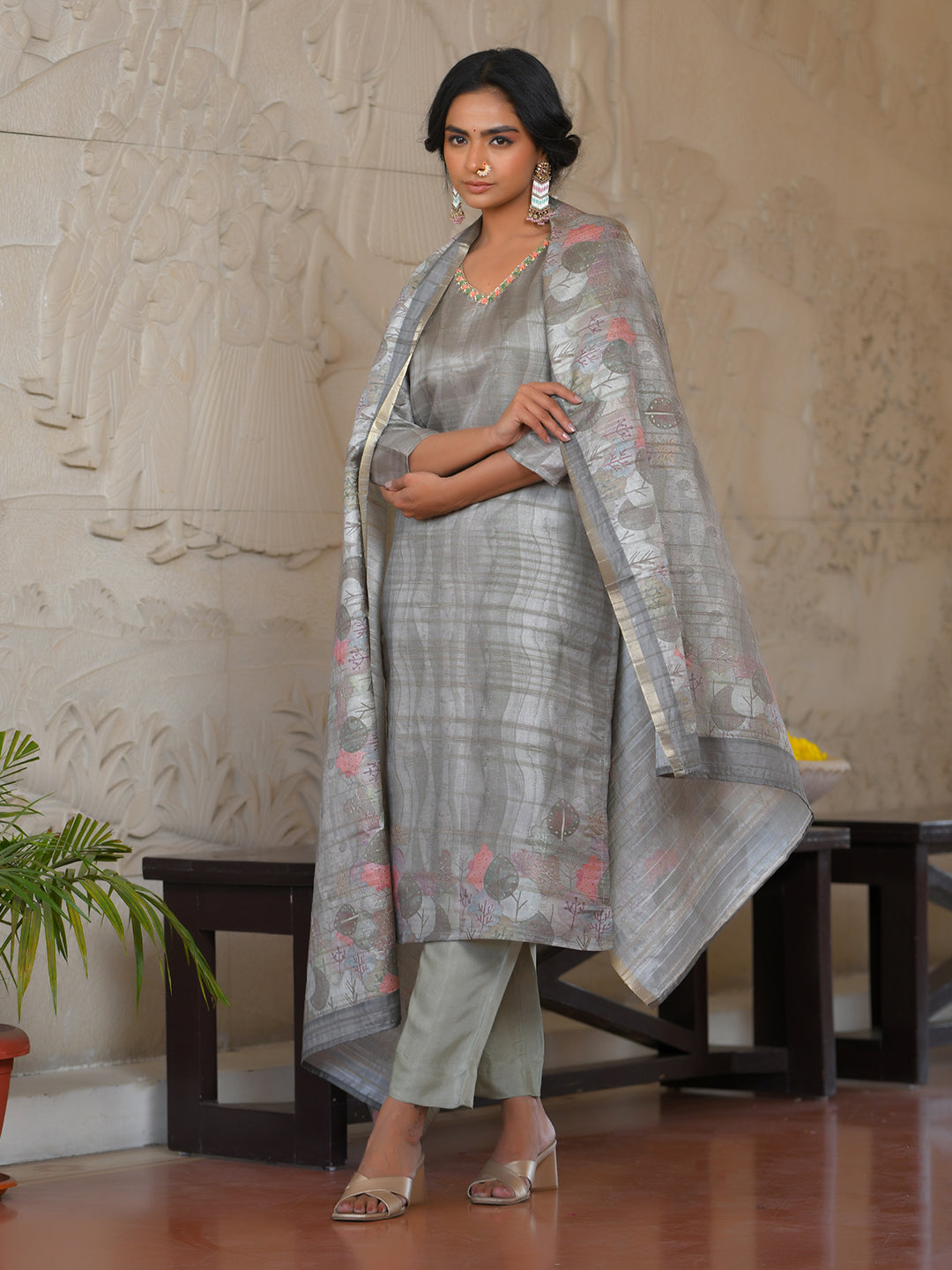 Vaasva Women's Charcoal Grey Silk Digital Printed Suit Set
