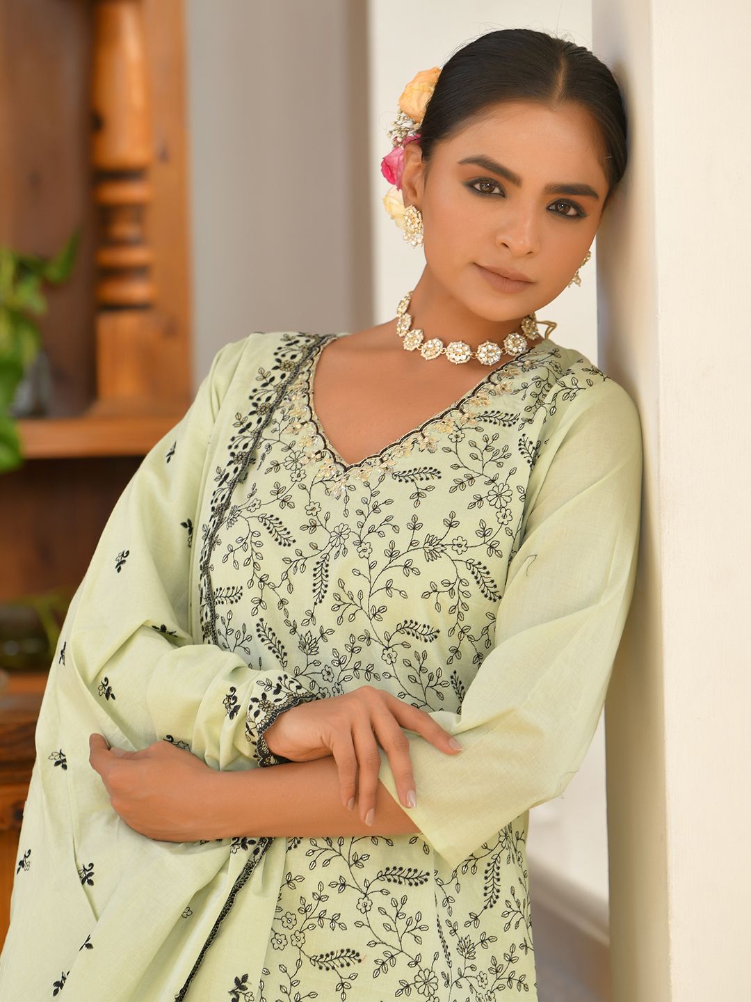 Vaasva Women's Cotton Solid Pista Embroidered Suit Set - Distacart