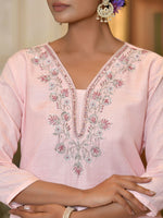 Thumbnail for Vaasva Women's Pink Linen Suit Set With Printed Dupatta - Distacart