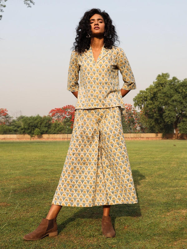 trueBrowns Light Sage Cotton Block Print Lapel Shirt Co-Ord Set - Distacart