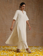 Thumbnail for trueBrowns Ivory Gold Cotton Relaxed High-Low Kurta Set - Distacart