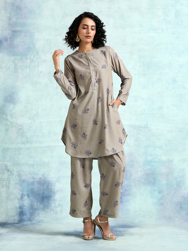 trueBrowns Sage Printed Velvet Co-Ord Set - Distacart