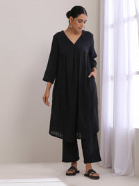 Thumbnail for trueBrowns Black Dobby Flared Slit Kurta Pant Set - Distacart