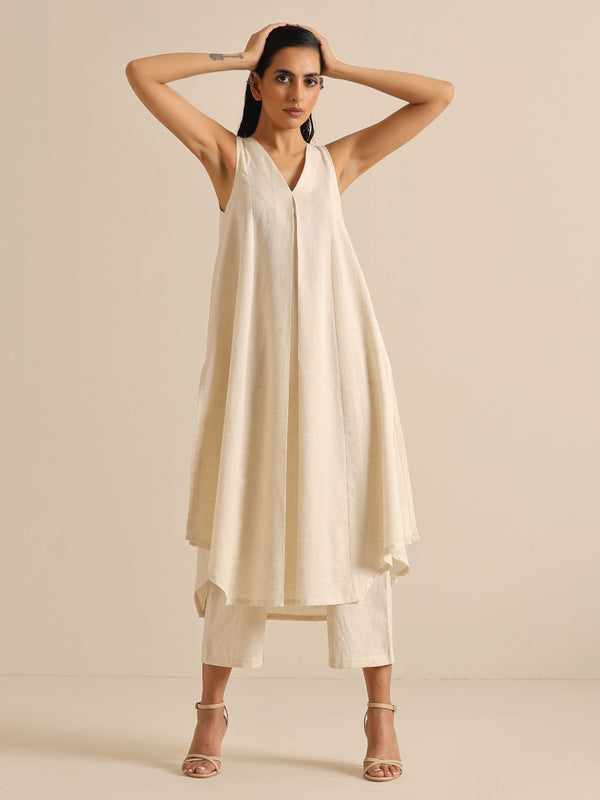 trueBrowns Off-White Sleeveless Kurta Pant Set - Distacart