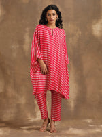 Thumbnail for trueBrowns Pink Lehariya Printed Silk Kaftan Co-Ord Set - Distacart
