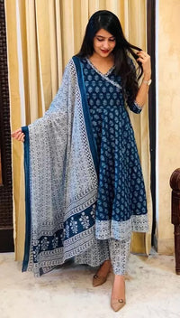 Thumbnail for NOZ2TOZ Women Blue Printed Viscose Rayon Kurta And Palazzo Set
