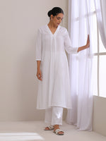 Thumbnail for trueBrowns White Dobby Neck Pleat Kurta Pant Set - Distacart