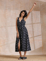 Thumbnail for trueBrowns Black White Geometric Print Cotton Sleeveless Wrap Dress - Distacart