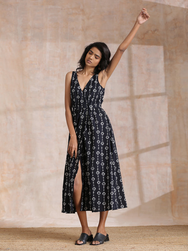 trueBrowns Black White Geometric Print Cotton Sleeveless Wrap Dress - Distacart