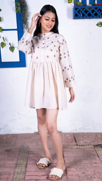 Noroke Silk Embroidered Tunic - Off white - Distacart