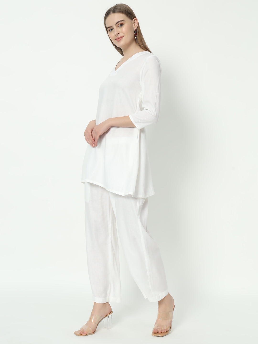 Fab Fashion White Pure Cotton V Neck Co-Ord Set - Distacart