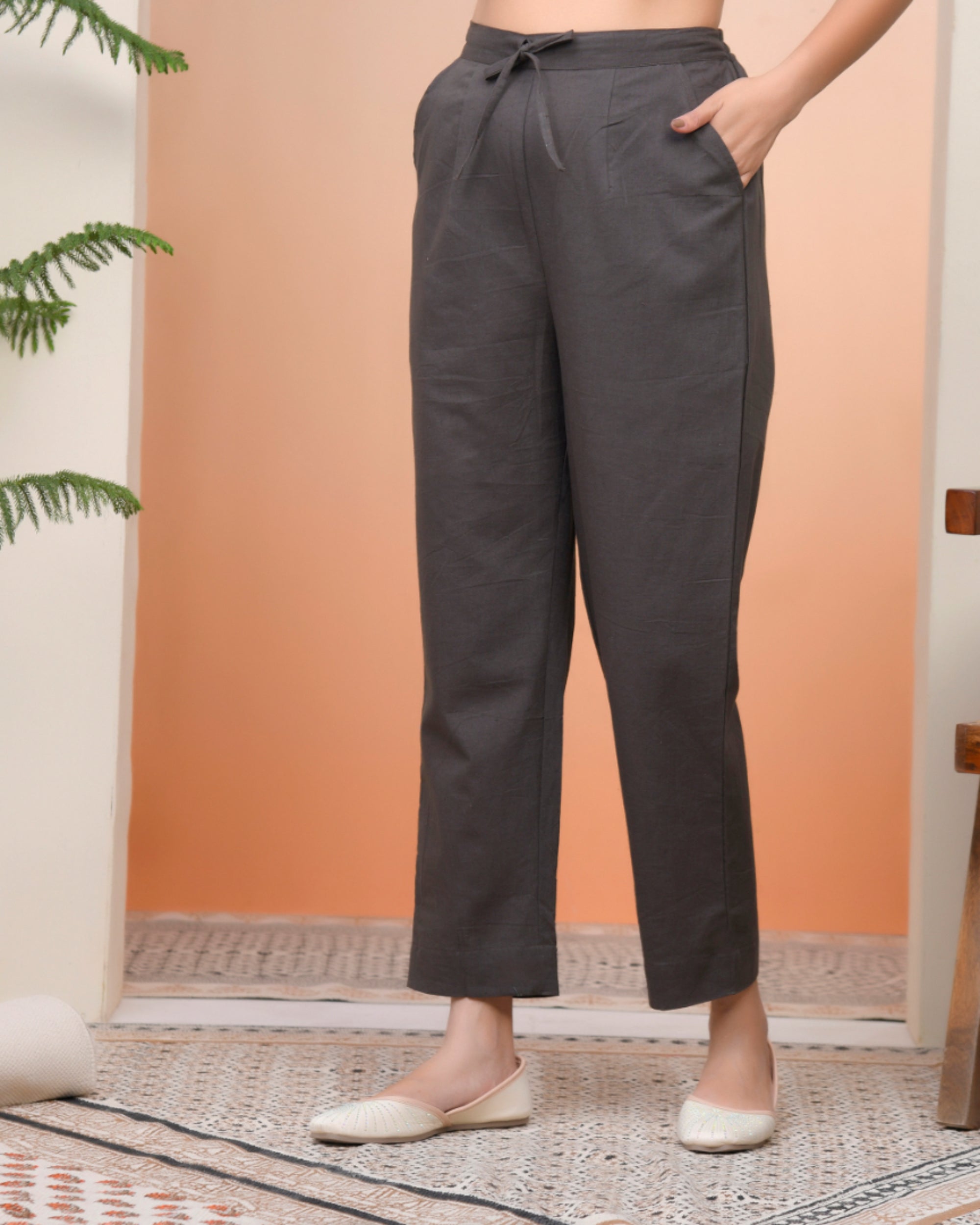 Vaasva Women Charcoal Cotton Flax Solid Straight Pants