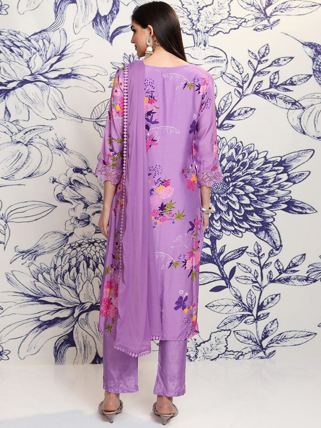Vishudh Purple Floral Printed Regular Kurta with Trousers & With Dupatta - Distacart