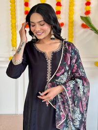 Thumbnail for Lyush Women's Henley Neck Work Rayon Slub Fabric Kurta Pant With Dupatta Set - Black