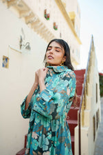 Thumbnail for Vaasva Women Teal Muslin Tucks Kurta & Pant Set - Distacart