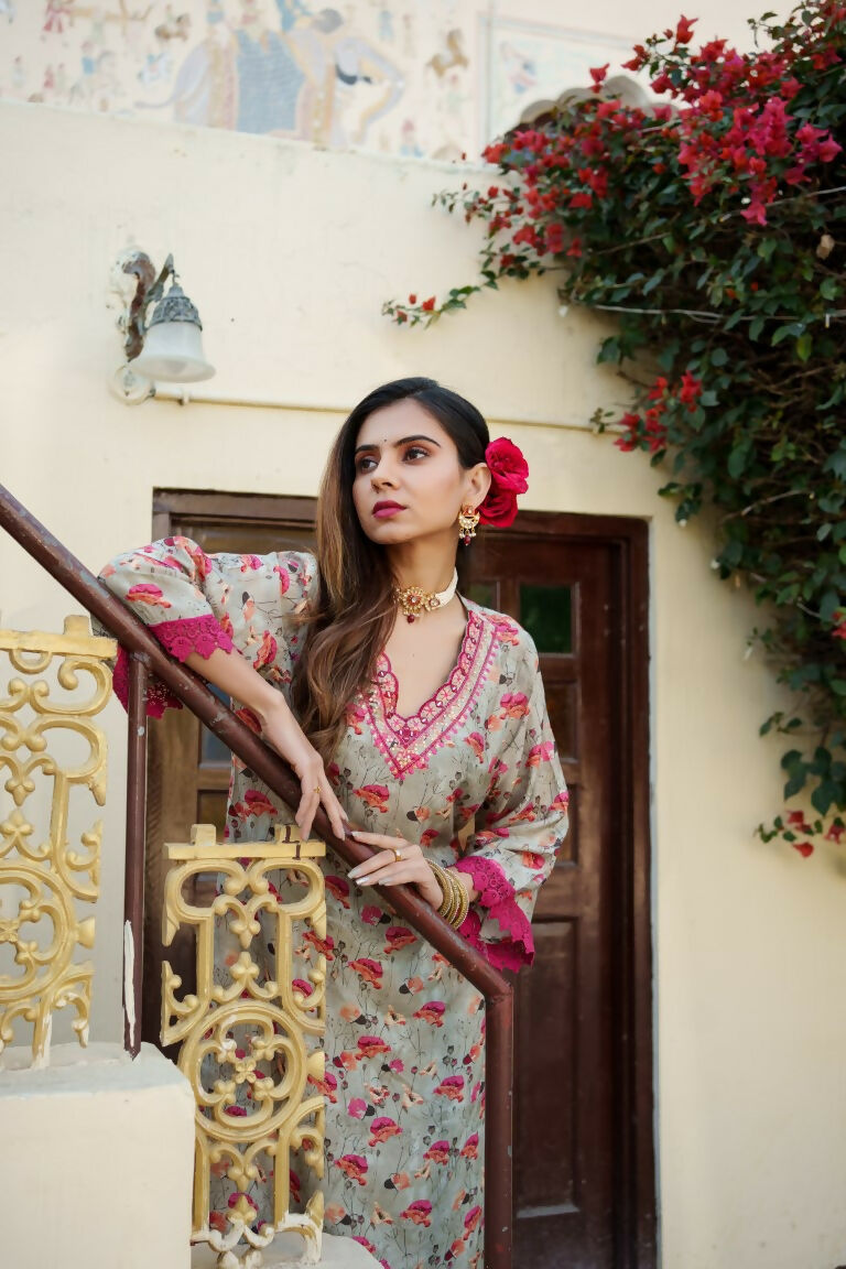 Vaasva Women Pista Green Muslin Embroidered Kurta & Pant Set - Distacart