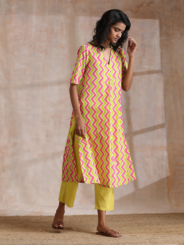 trueBrowns Lime Pink Zig-Zag Lines Print Cotton Kurta Pant Set - Distacart