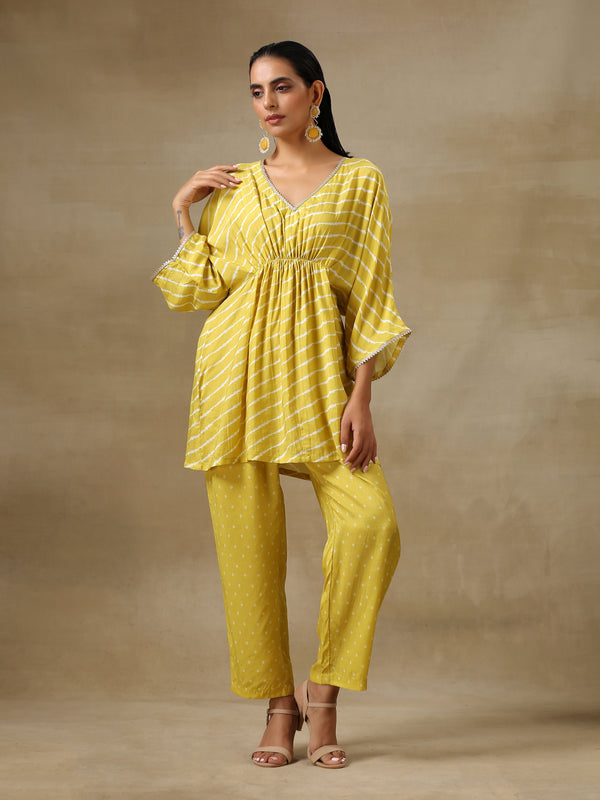 trueBrowns Lime Green Bandhani Printed Silk Drop Shoulder Co-Ord Set - Distacart