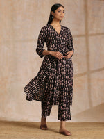 Thumbnail for trueBrowns Black Fish Bagru Print Cotton Angrakha Pant Set - Distacart