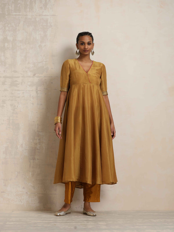 trueBrowns Gold Tissue Flared Anarkali Kurta Set - Distacart