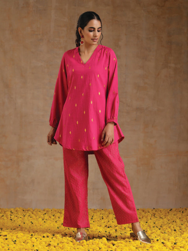 trueBrowns Pink Gold Cotton Short Co-Ord Set - Distacart