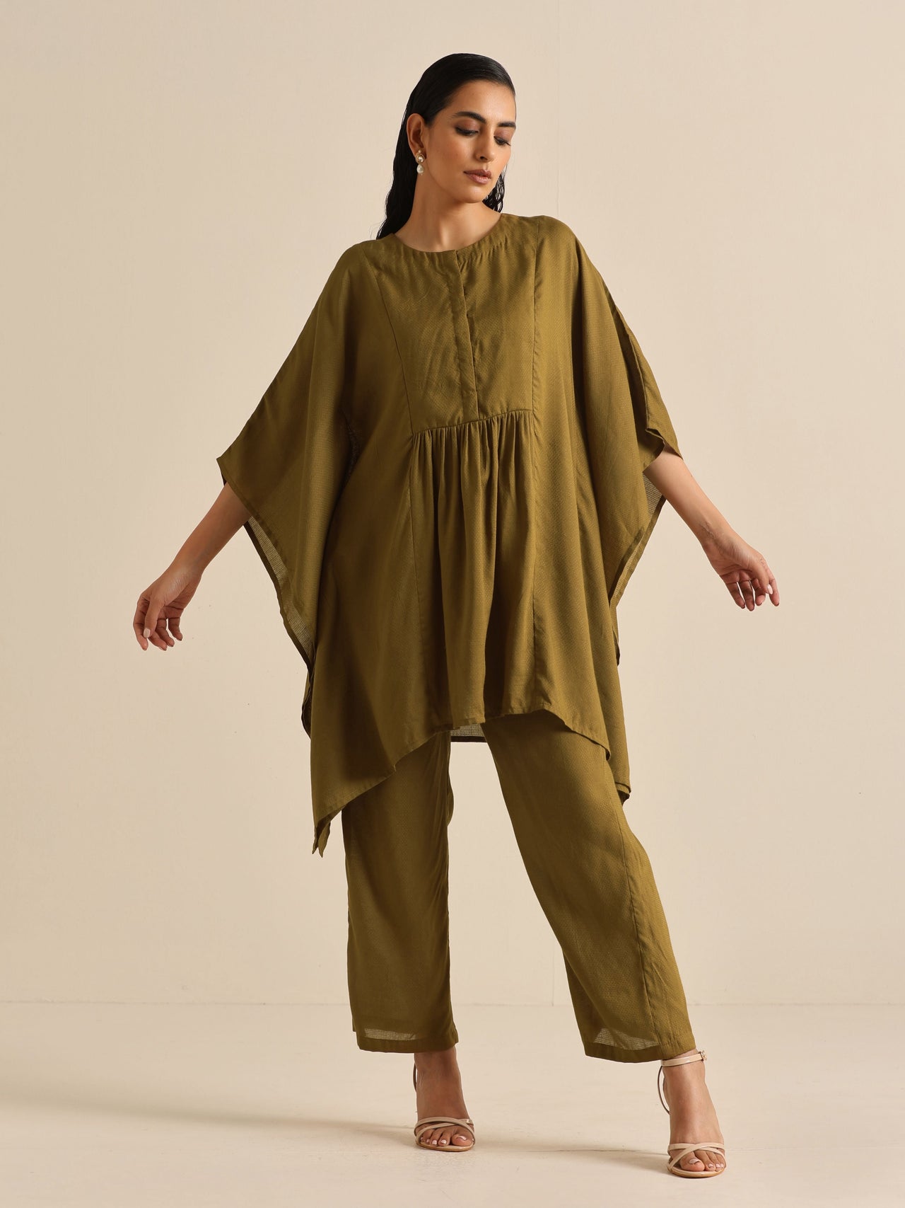 trueBrowns Olive Green Texture Doddy Kaftan Gathered Co-Ord Set - Distacart