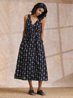 Thumbnail for trueBrowns Black White Geometric Print Cotton Sleeveless Wrap Dress - Distacart