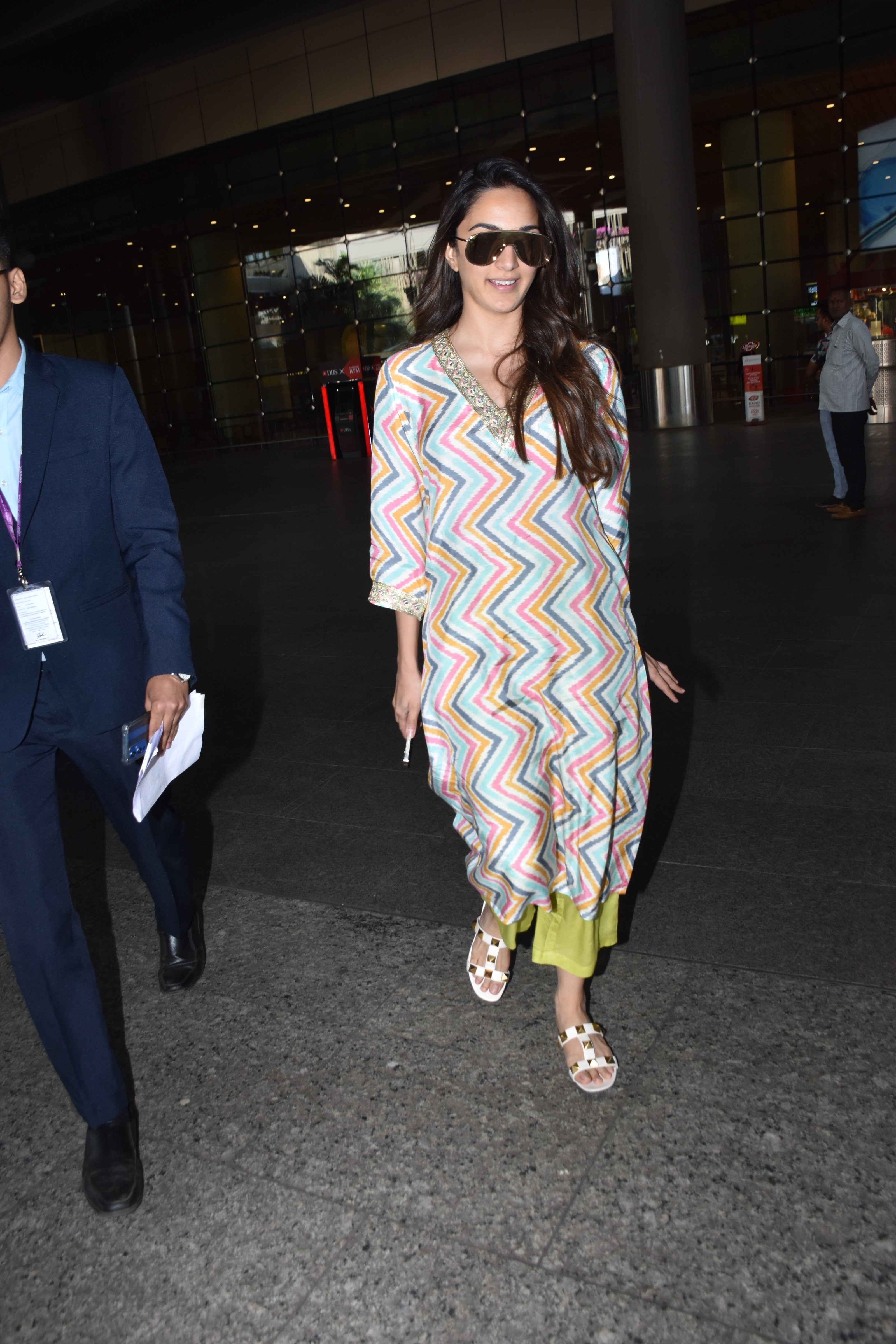 trueBrowns Multicolour Lehariya Printed Silk Kurta Pant Set - Distacart