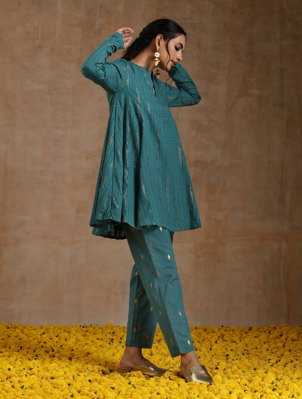 trueBrowns Deep Sea Gold Cotton Flared Co-Ord Set - Distacart