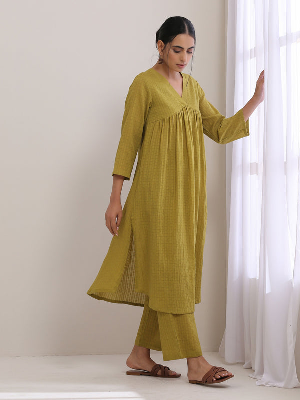 trueBrowns Avacado Green Dobby Flared Slit Kurta Pant Set - Distacart