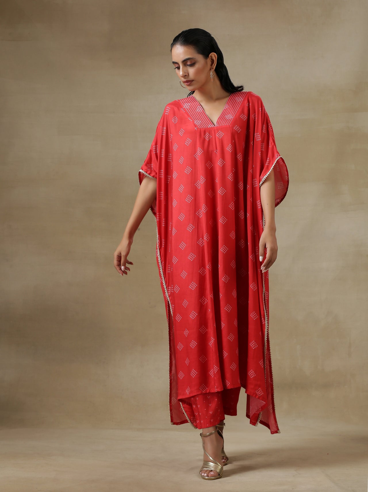 trueBrowns Red Bandhani Printed Silk Panel Kaftan Kurta Pant Set - Distacart